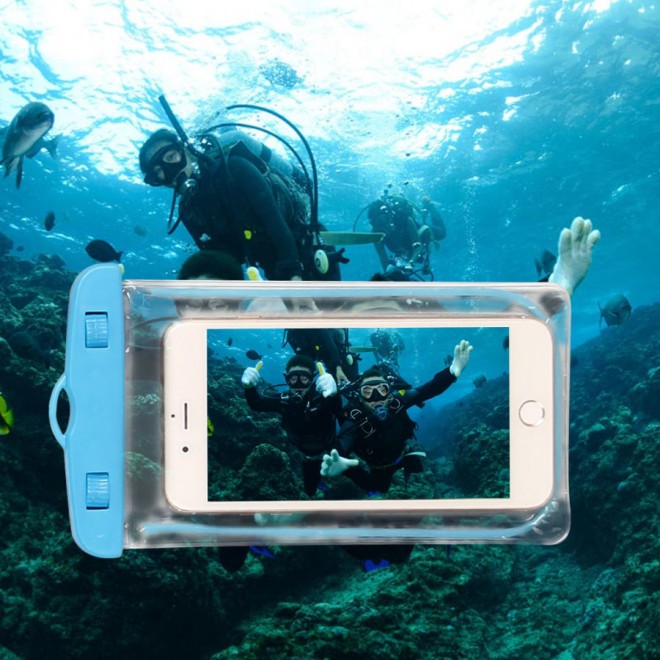 Невероятно, но факт: iPhone 7 пролежал на дне океана 2 дня, остался полностью сухим и с зарядом 80%