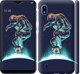 

Чехол на Samsung Galaxy A10 2019 A105F Космонавт на скейтборде