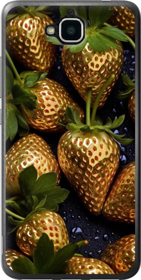 

Чехол на Huawei Y6 Pro Золотая клубника