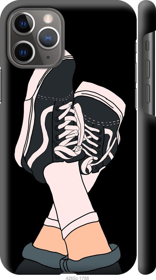 

Чехол на iPhone 12 Кеды