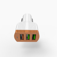 

АЗУ LDNIO C702Q (2+1 USB QC3.0 Fast Charging +кабель Lightning)