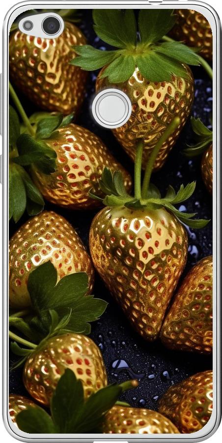 

Чехол на Huawei P8 Lite (2017) Золотая клубника