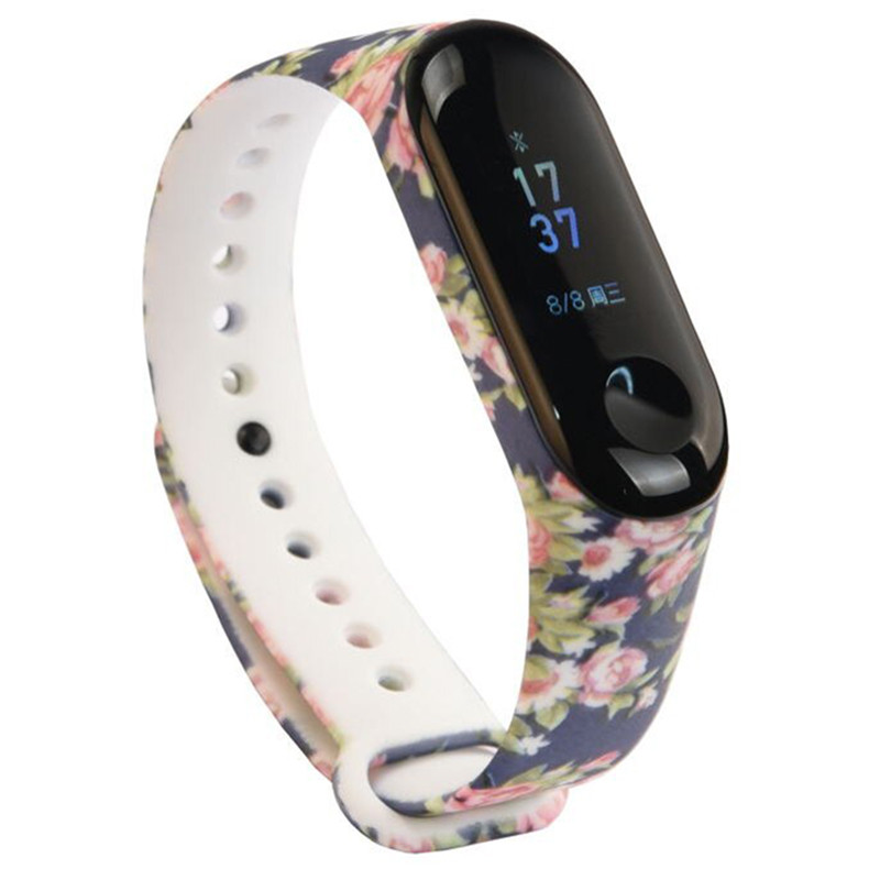 

Силиконовый ремешок для Xiaomi Mi Band 3/4 Цветы / Черный (122776)
