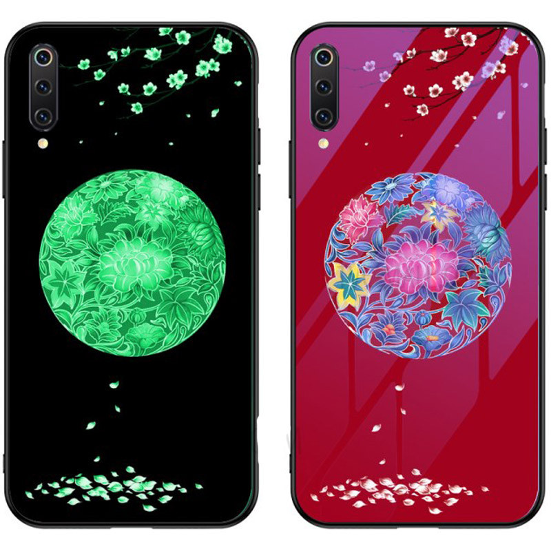 

TPU+Glass чехол светящийся в темноте для Xiaomi Mi A3 (CC9e) Цветное плетение / Красный (112616)